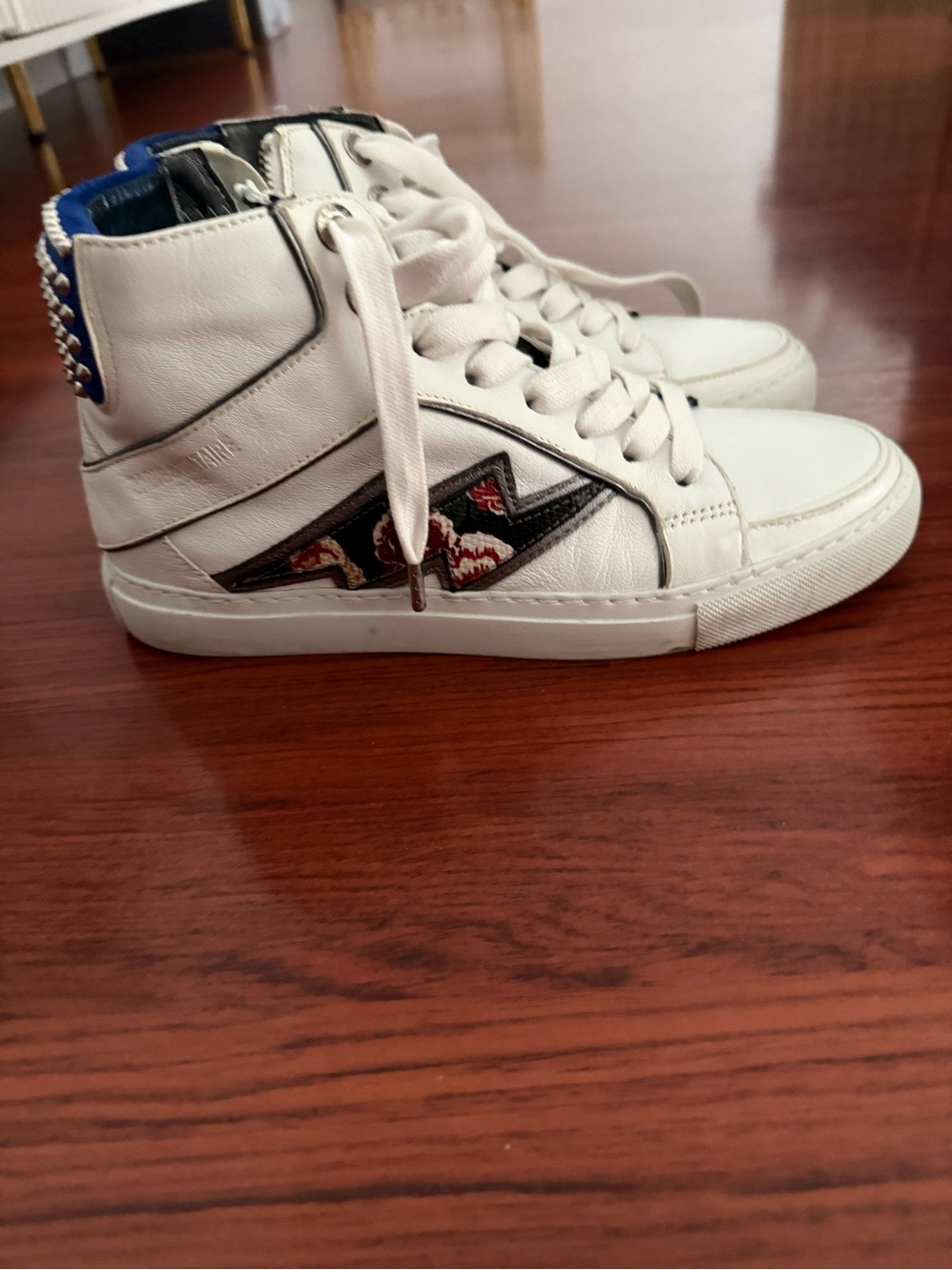 Zadig & Voltaire White High-Top Sneakers with Blue Accent and Embroidered Patch